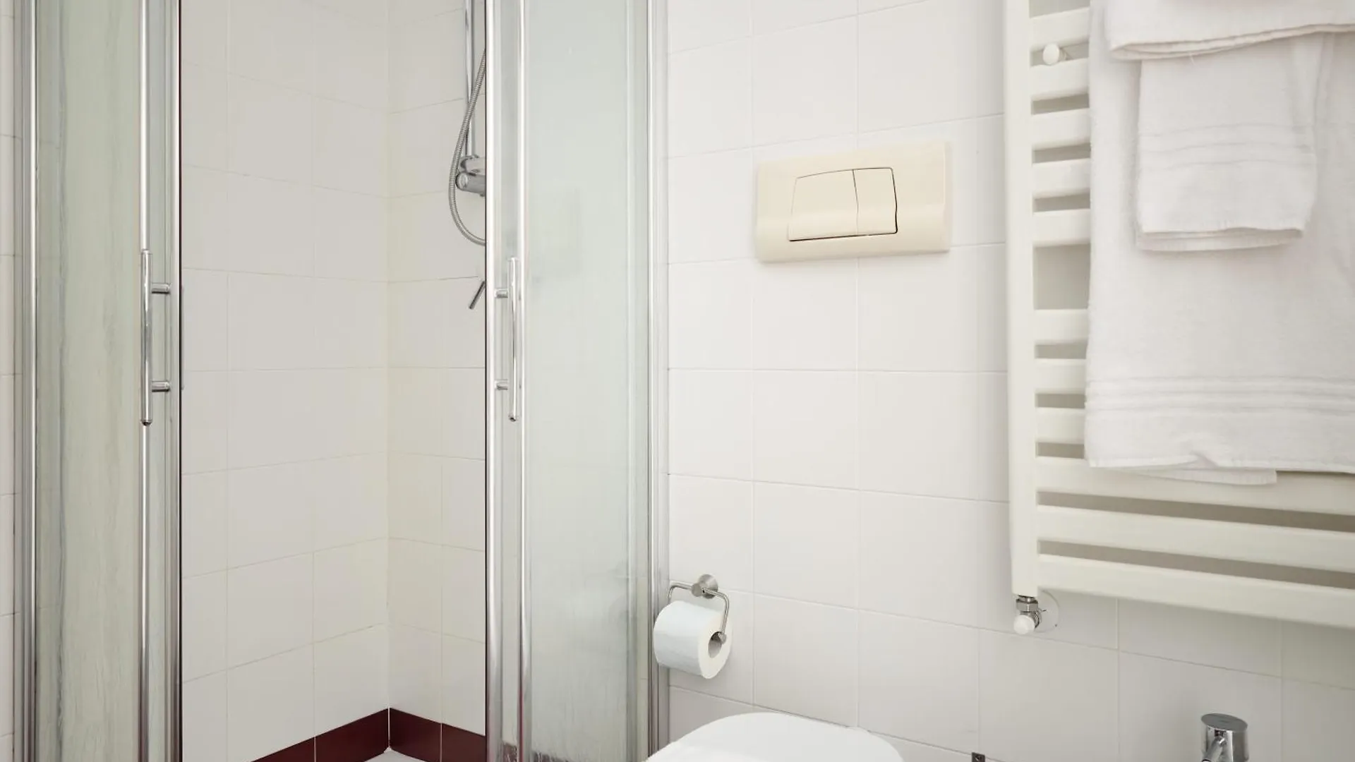 Apartment Gleaming Studio I Via Della Boscaiola Milan